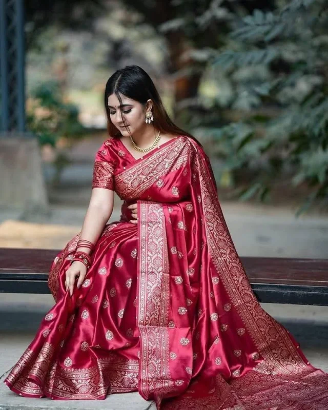Japani Silk Sharee with Blouse Piece
