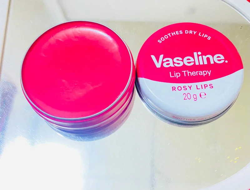 Vasline Rose Lip Therapy 20gm